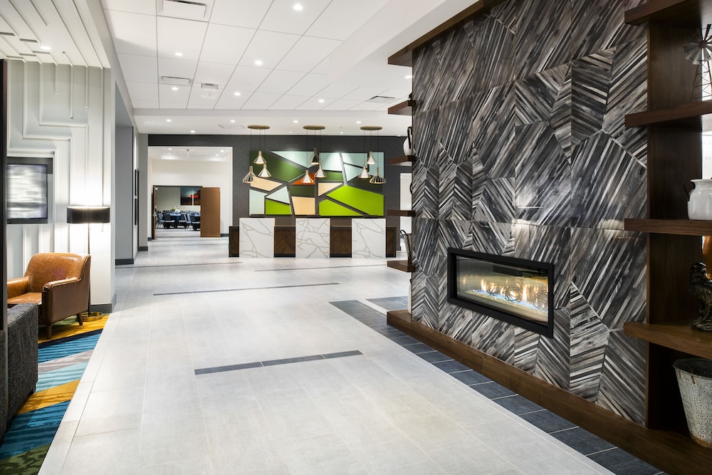 hyatt place east moline quad cities