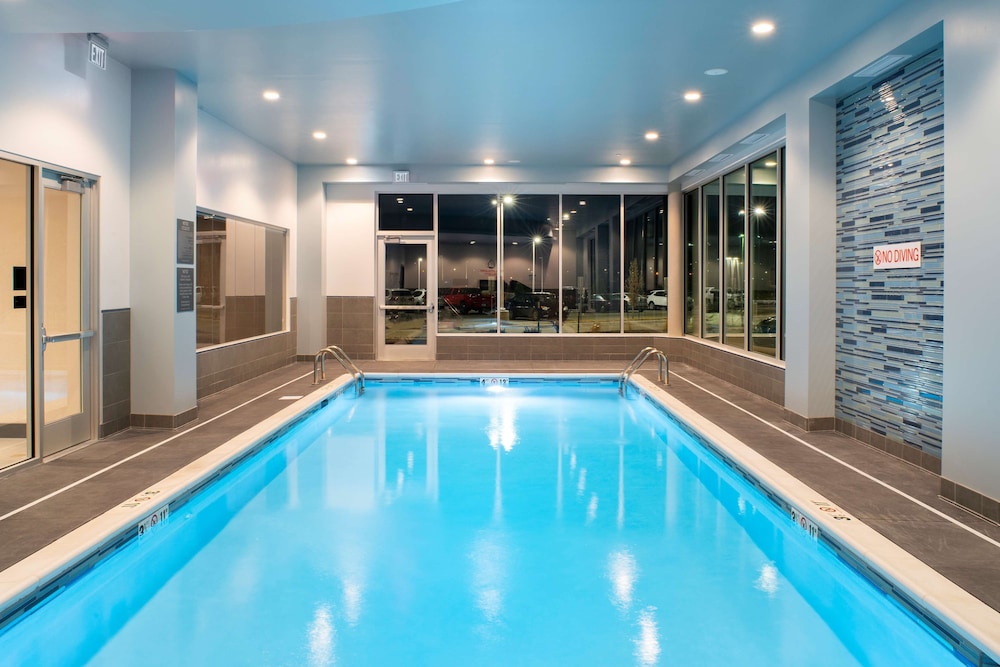 hyatt place east moline quad cities
