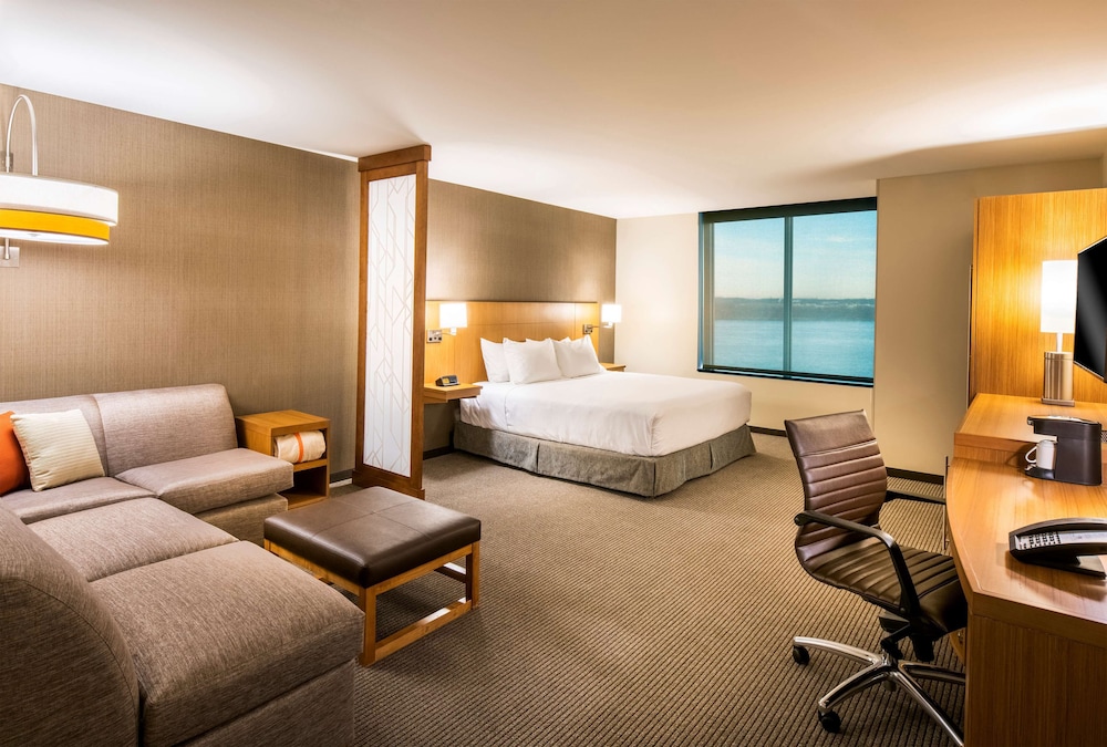 hyatt place east moline quad cities