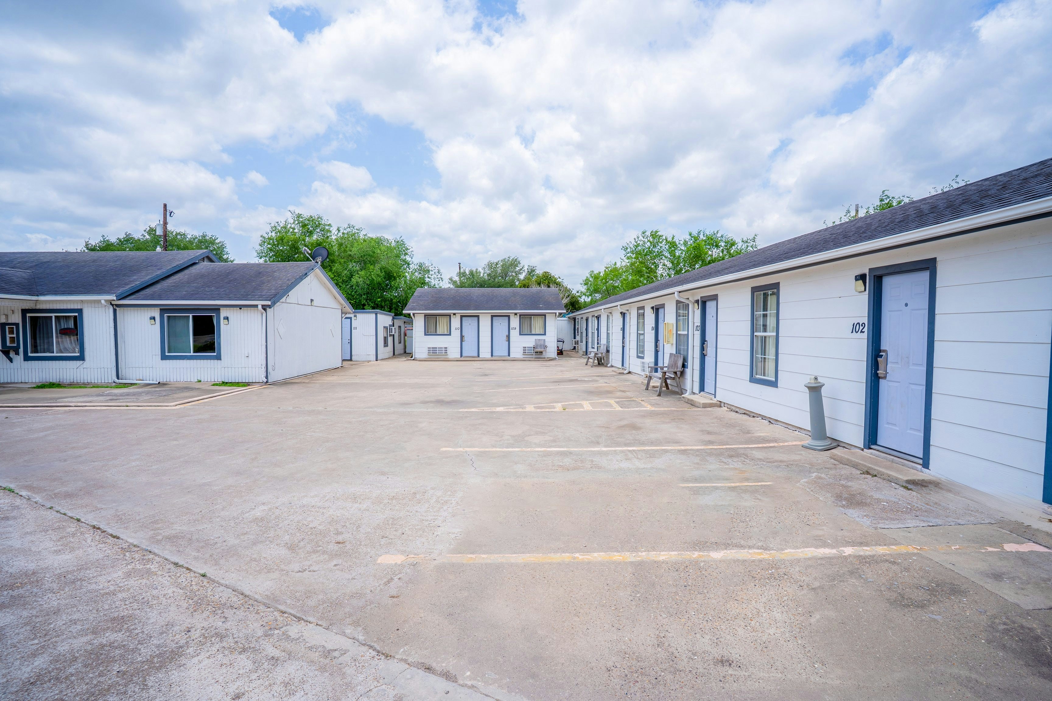 oyo budget inn falfurrias hwy 281