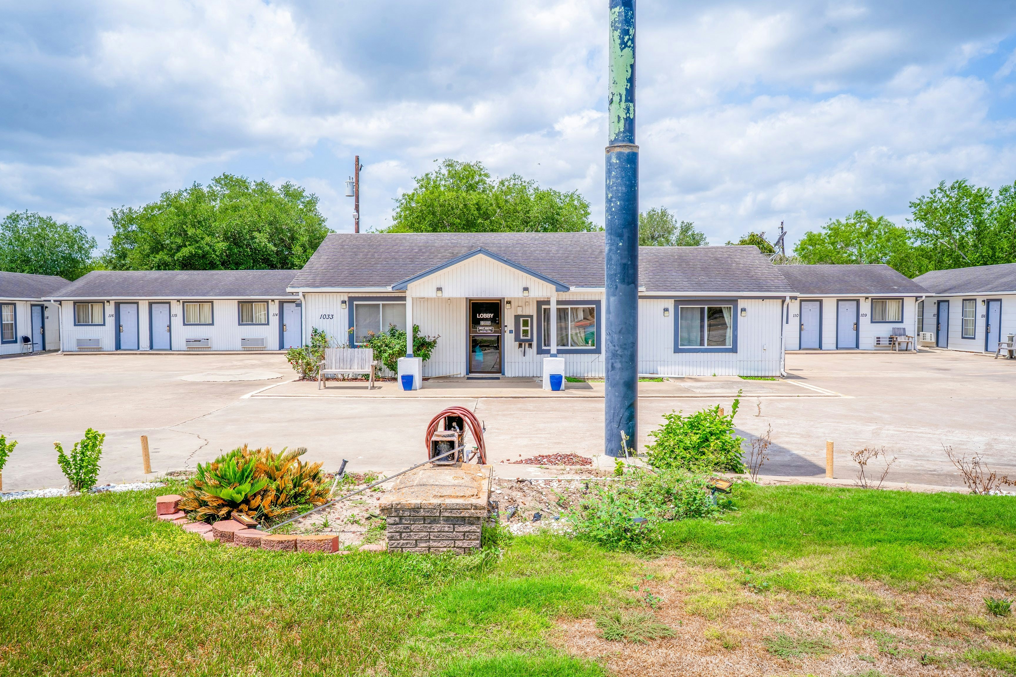 oyo budget inn falfurrias hwy 281