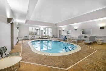 Spark By Hilton Hamburg,,3 star