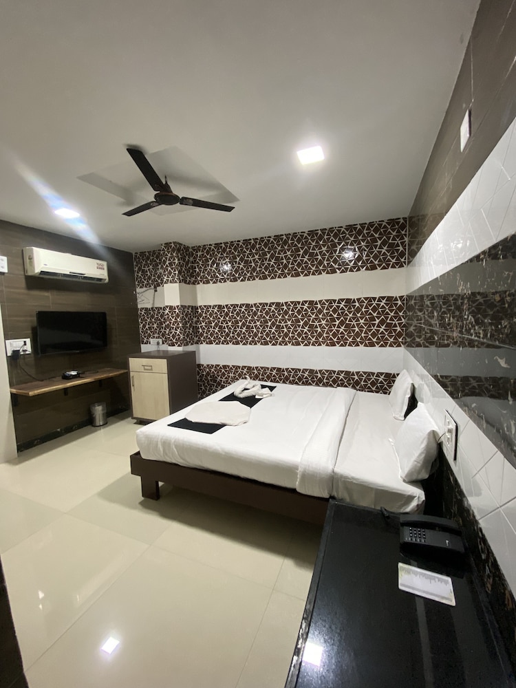 avexia elite resort and spa udaipur