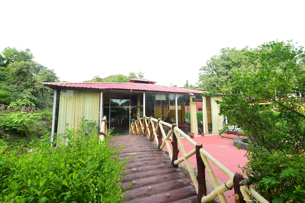 avexia elite resort and spa udaipur