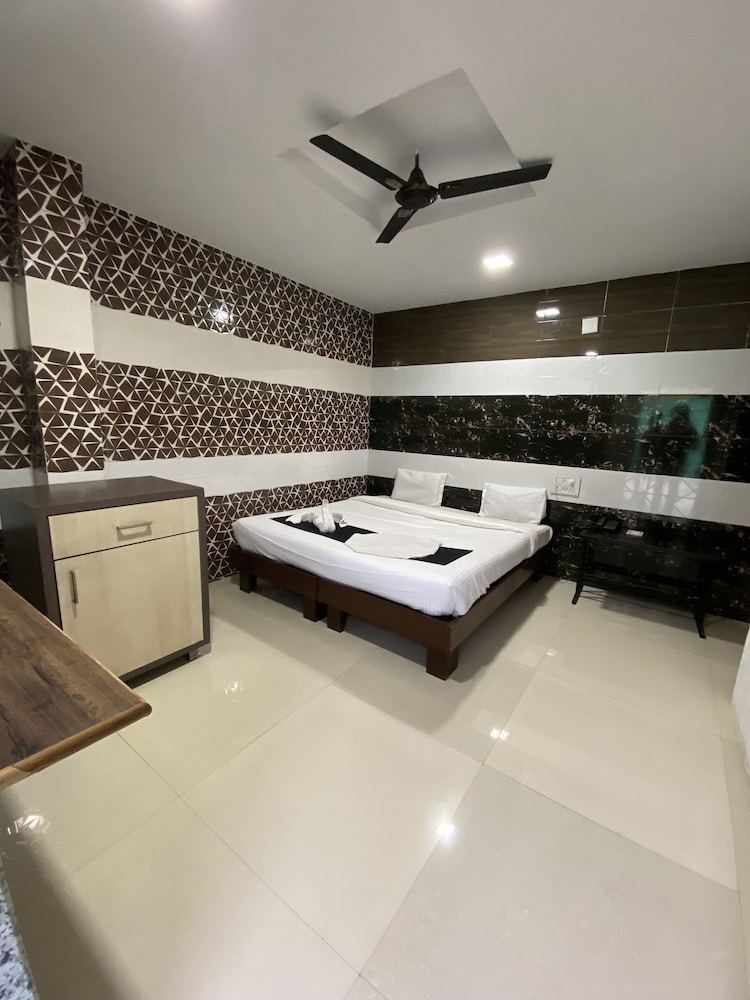 avexia elite resort and spa udaipur