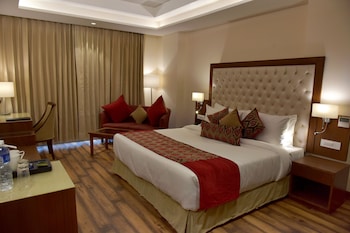 royale retreat hotel and spa near mall road