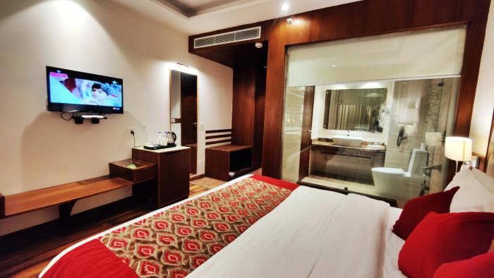 royale retreat hotel and spa near mall road