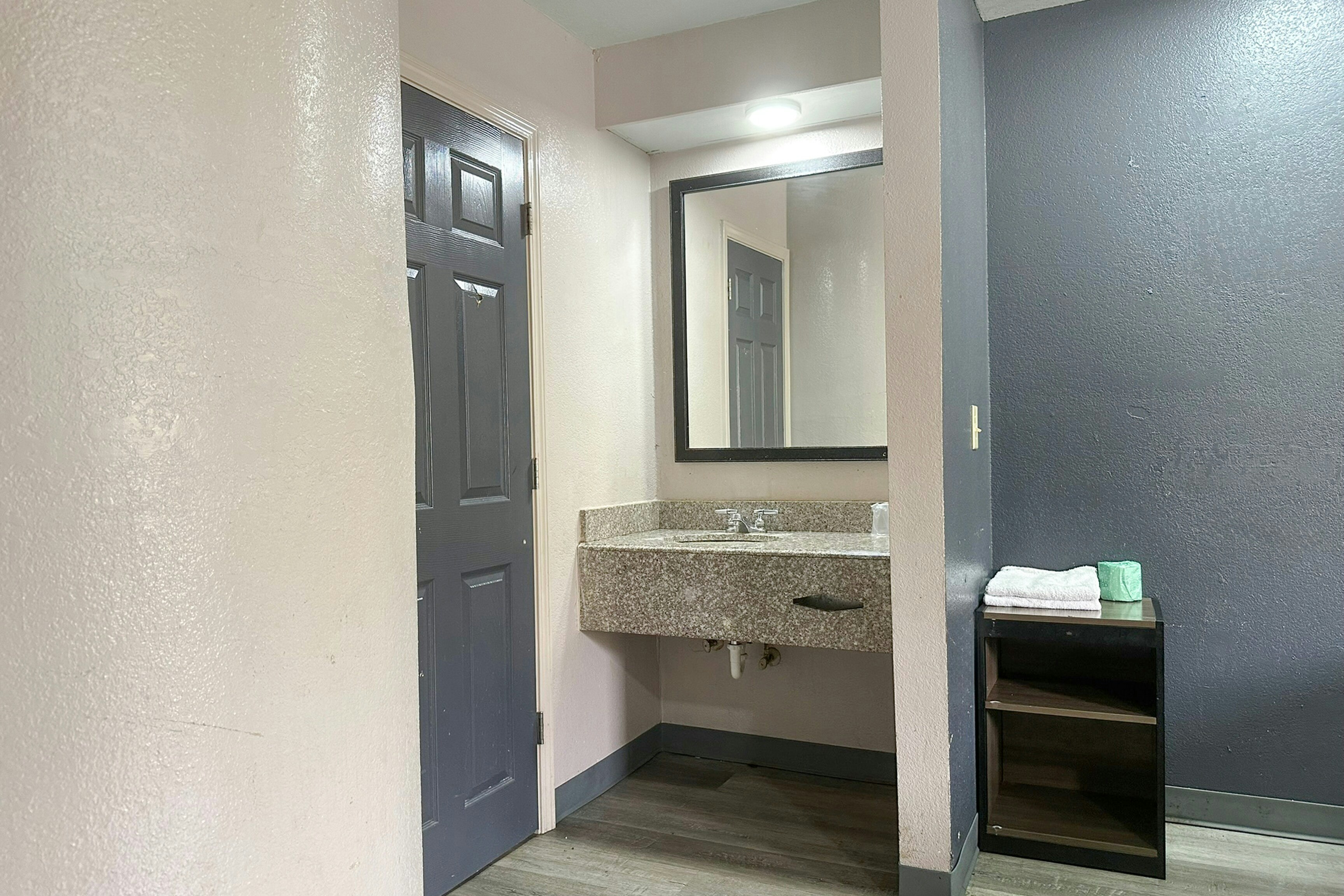 relax inn by oyo jackson ms hwy 80 i 20