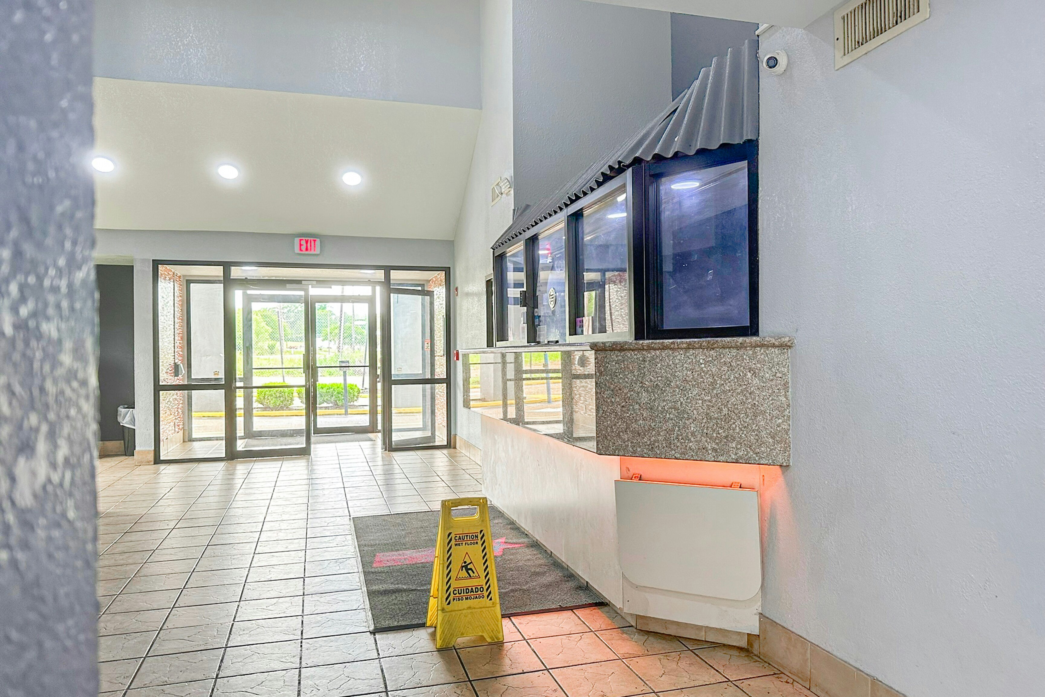 relax inn by oyo jackson ms hwy 80 i 20
