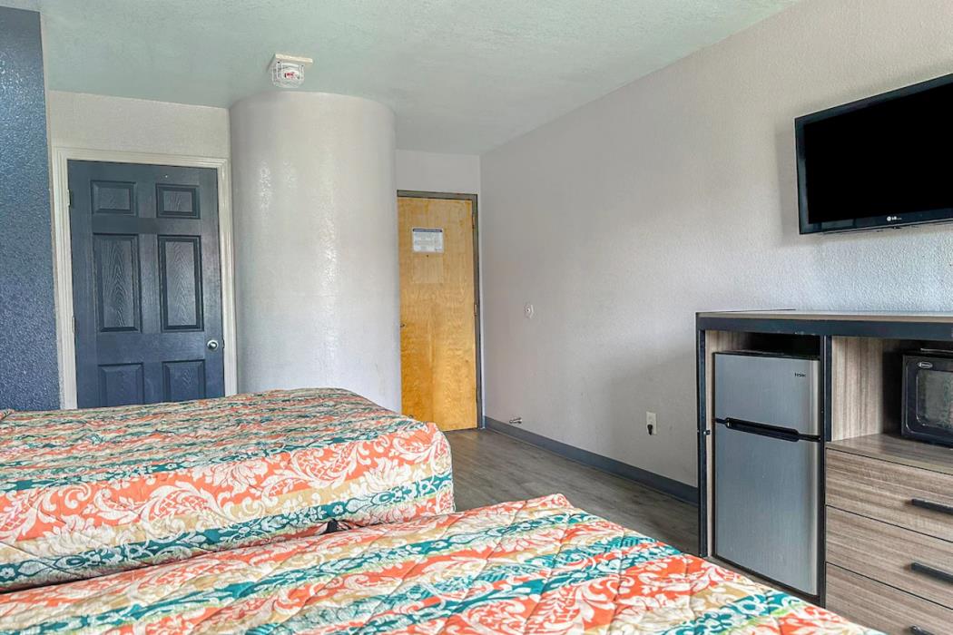 relax inn by oyo jackson ms hwy 80 i 20
