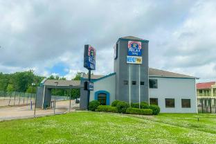 relax inn by oyo jackson ms hwy 80 i 20