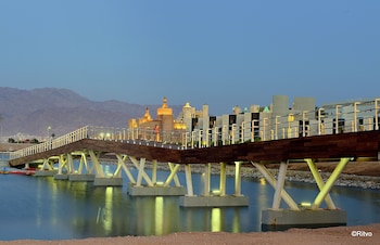 adam boutique eilat