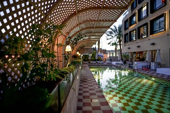 adam boutique eilat