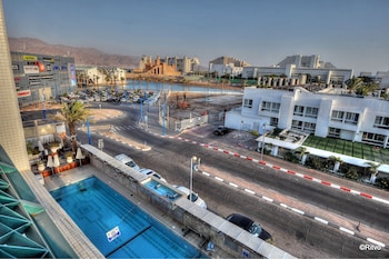 adam boutique eilat