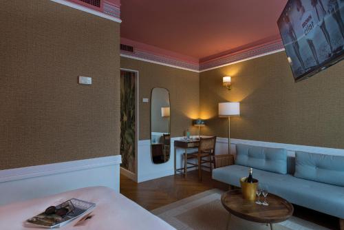 adam boutique eilat