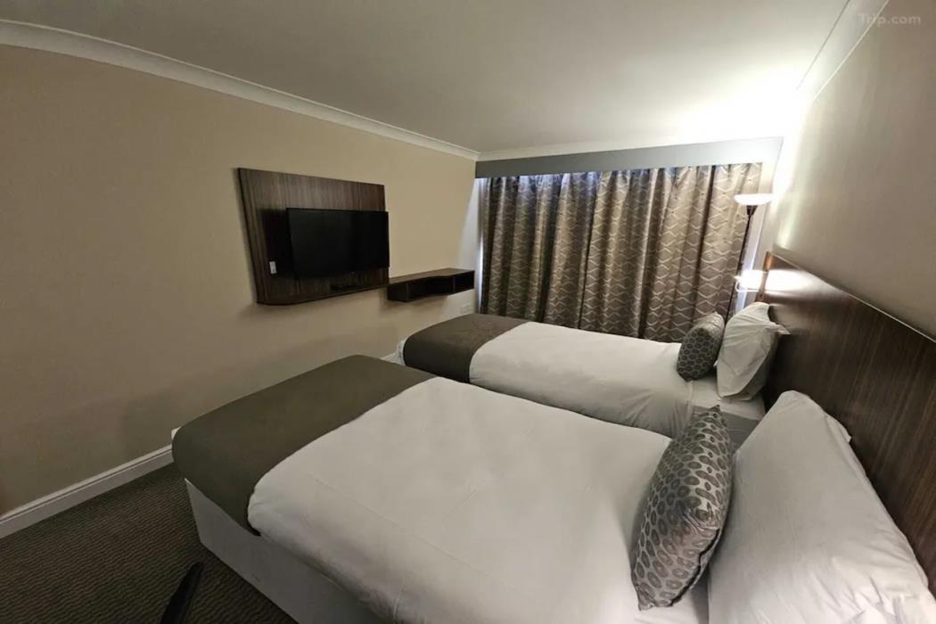 palms hotel and retreat by palette london romford