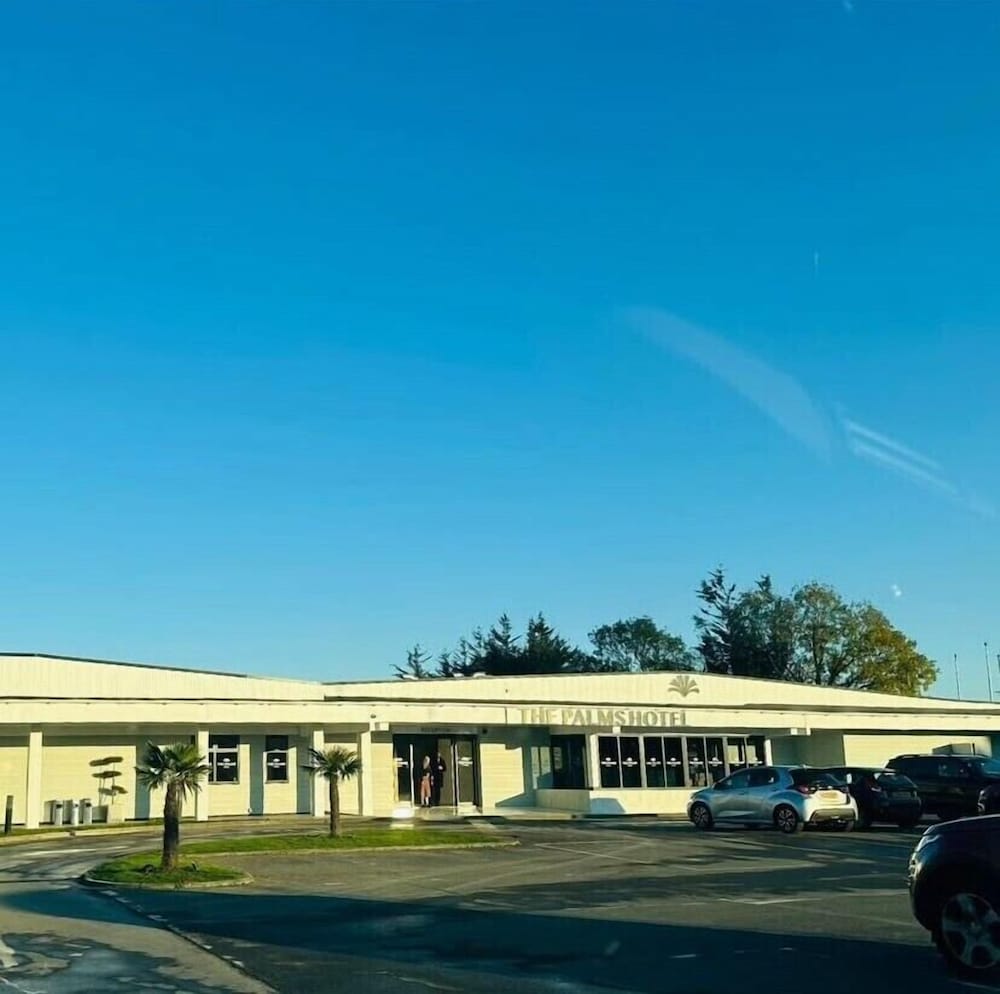 palms hotel and retreat by palette london romford