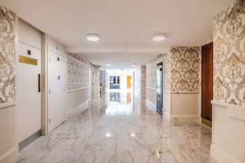 Palms Hotel & Retreat By Palette London Romford,,3 star