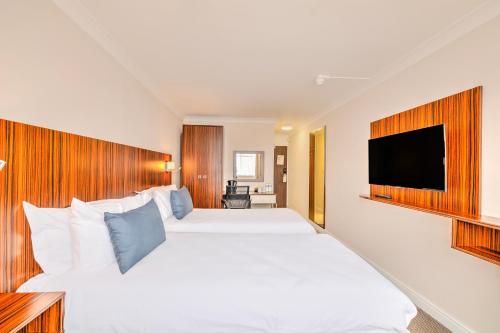 palms hotel and retreat by palette london romford