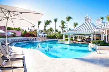 comfort suites paradise island