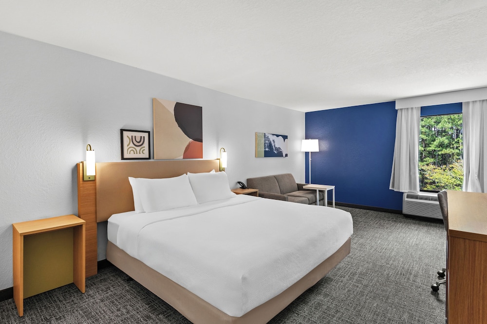 spark by hilton alpharetta roswell