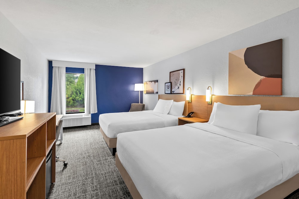 spark by hilton alpharetta roswell