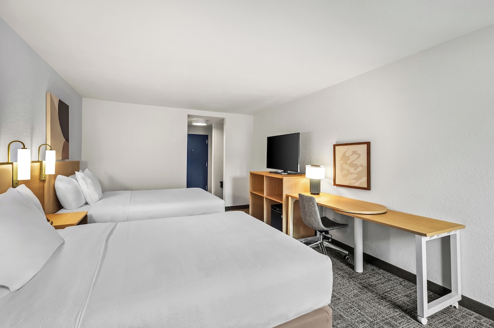 spark by hilton alpharetta roswell