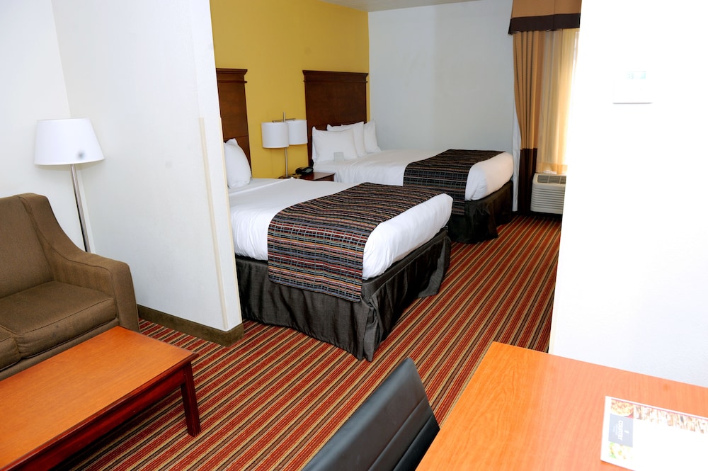 spark by hilton alpharetta roswell