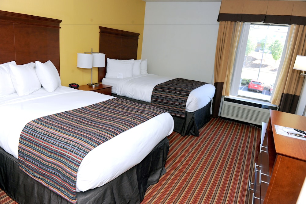 spark by hilton alpharetta roswell