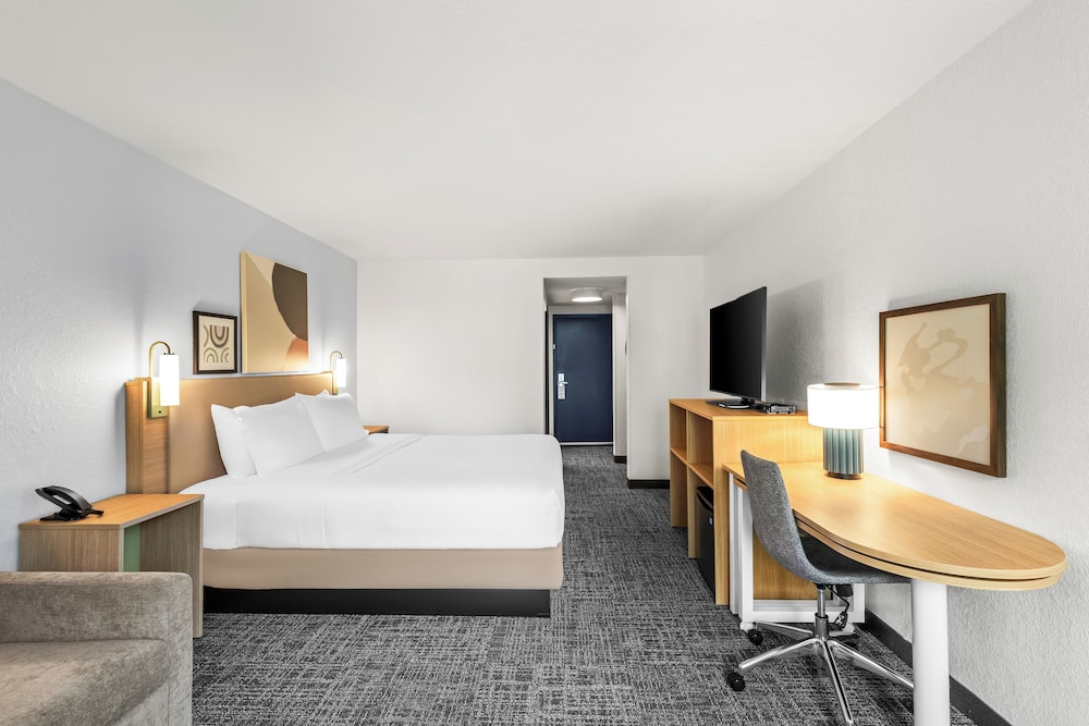 spark by hilton alpharetta roswell