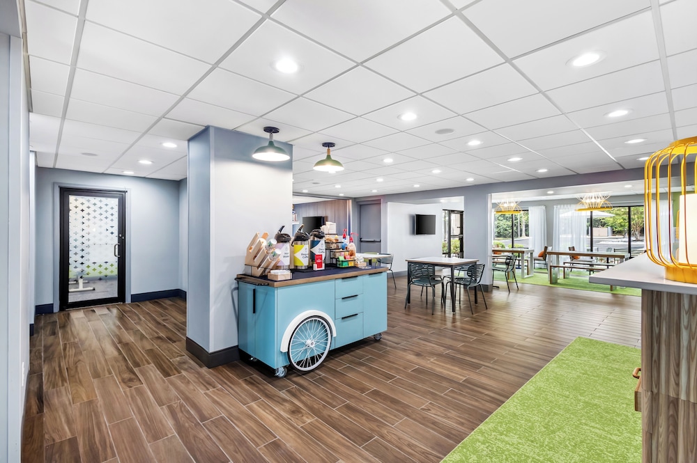 spark by hilton alpharetta roswell