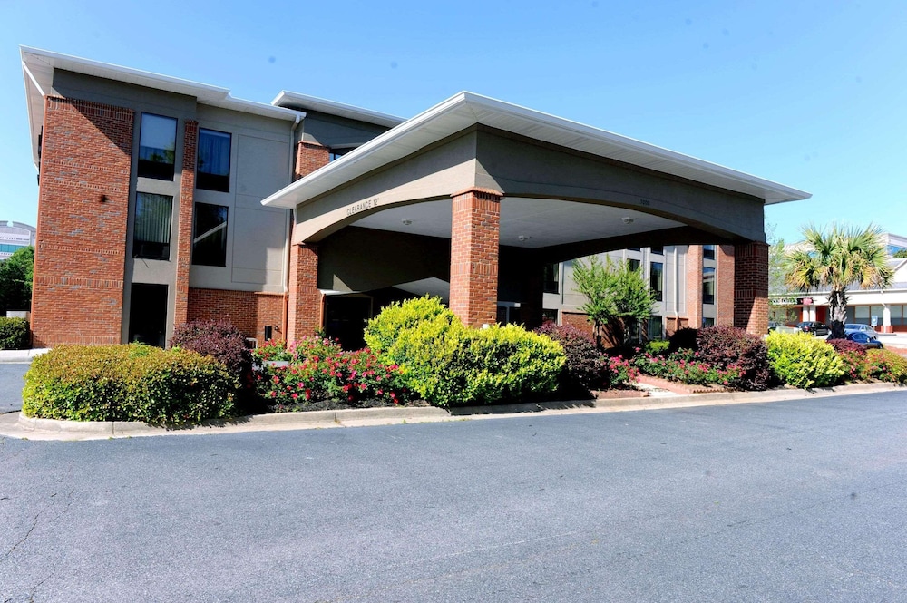 spark by hilton alpharetta roswell