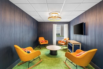 Spark By Hilton Alpharetta Roswell,,3 star