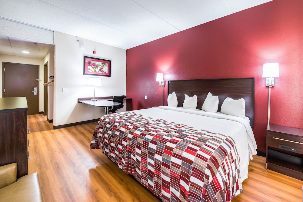 spark by hilton palatine arlington heights
