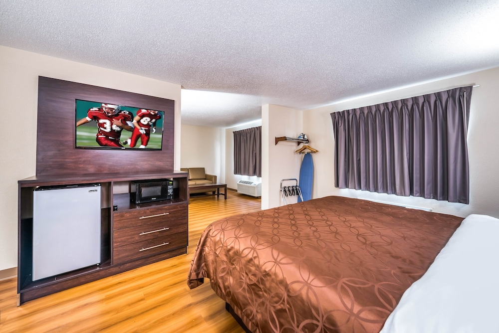spark by hilton palatine arlington heights