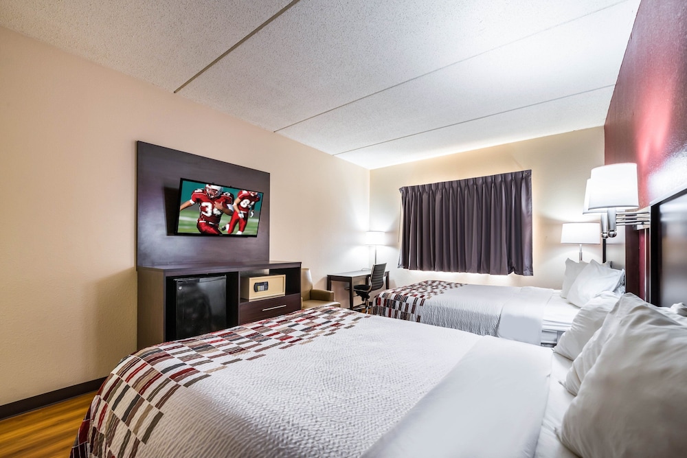 spark by hilton palatine arlington heights