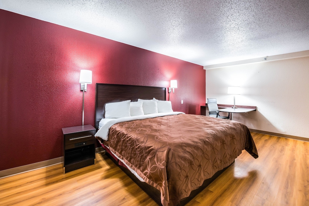 spark by hilton palatine arlington heights