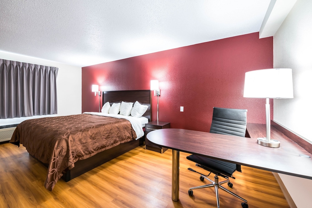 spark by hilton palatine arlington heights