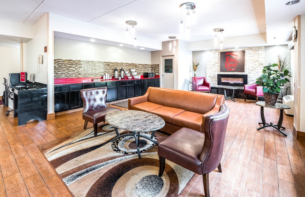 spark by hilton palatine arlington heights