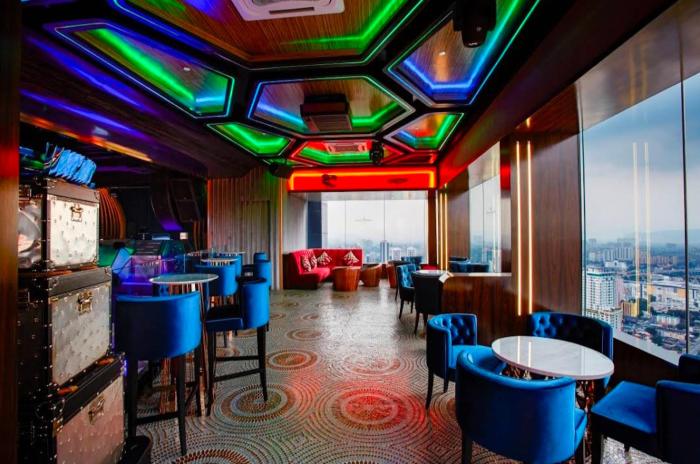 platinum suites klcc by hive kl
