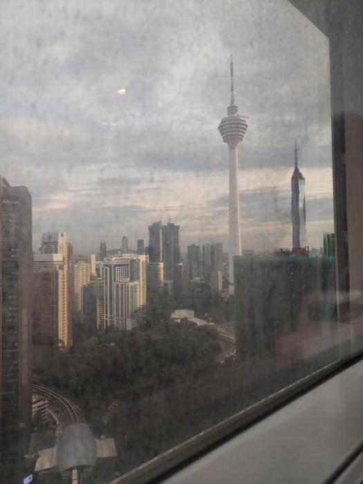 platinum suites klcc by hive kl