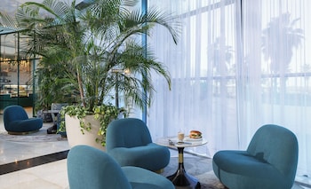 Play Hatzuk Beach,,5 star