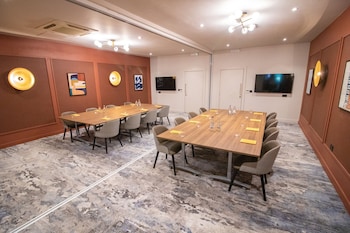 voco rockingham forest corby by ihg