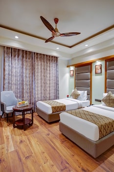 hotel the pearl newly renovated in city centre