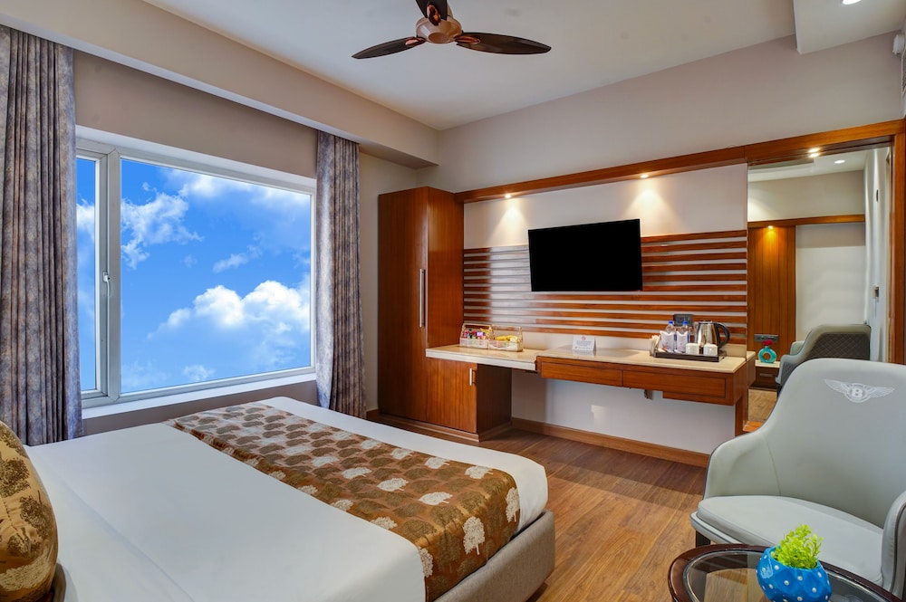 hotel the pearl newly renovated in city centre