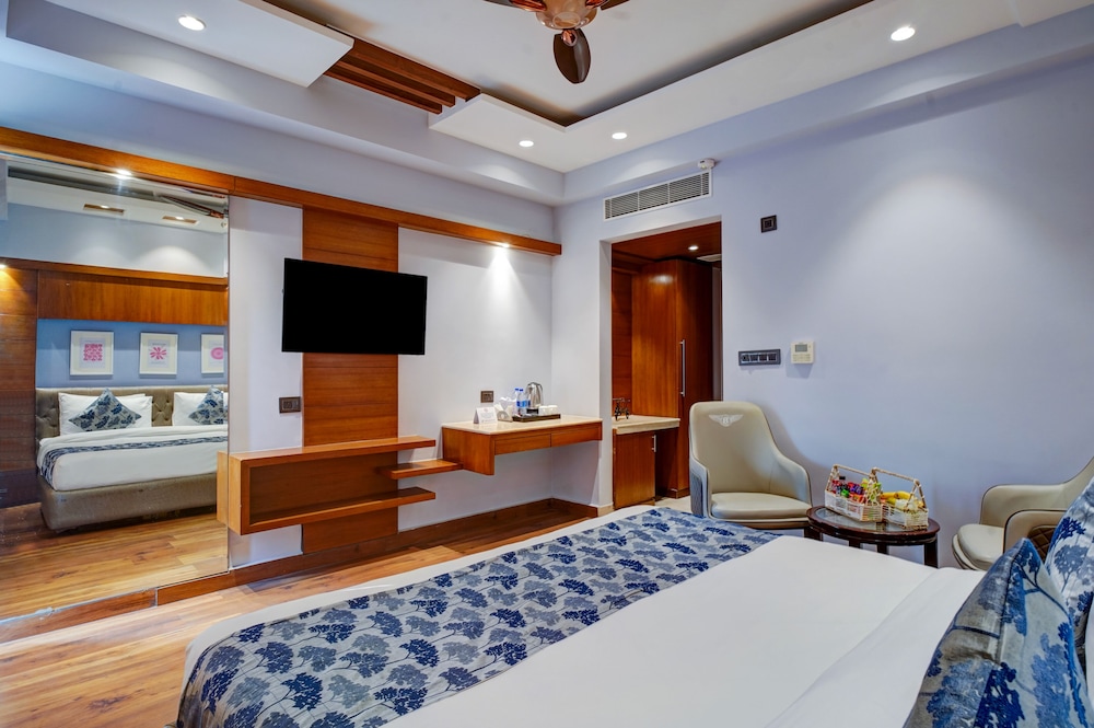 hotel the pearl newly renovated in city centre