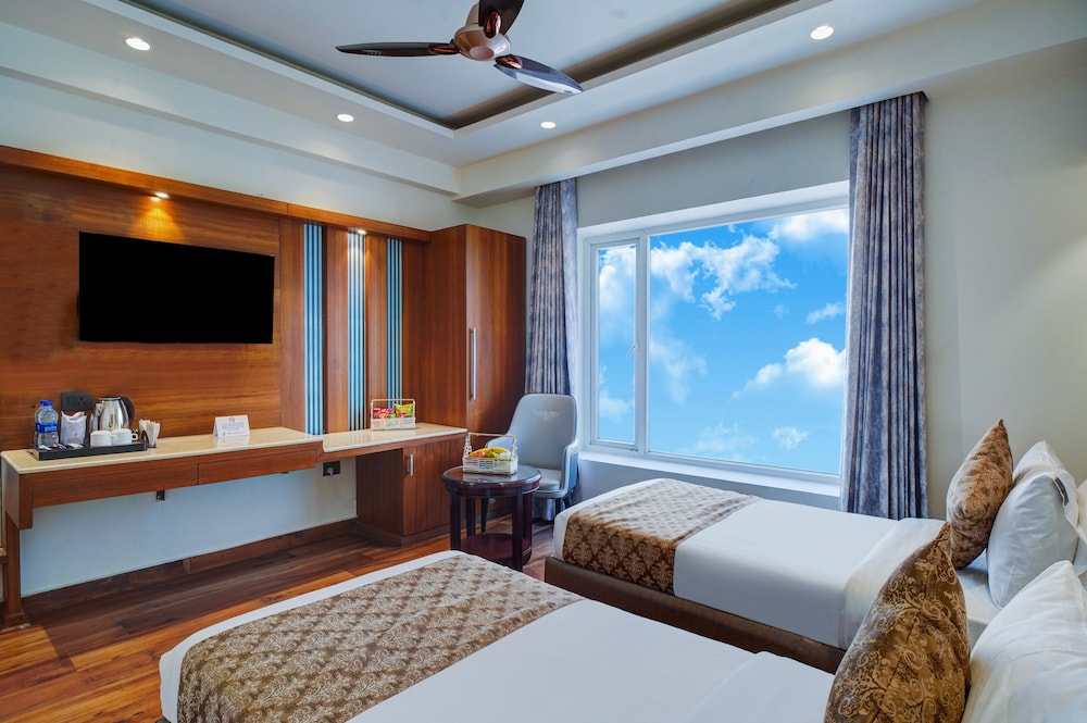 hotel the pearl newly renovated in city centre