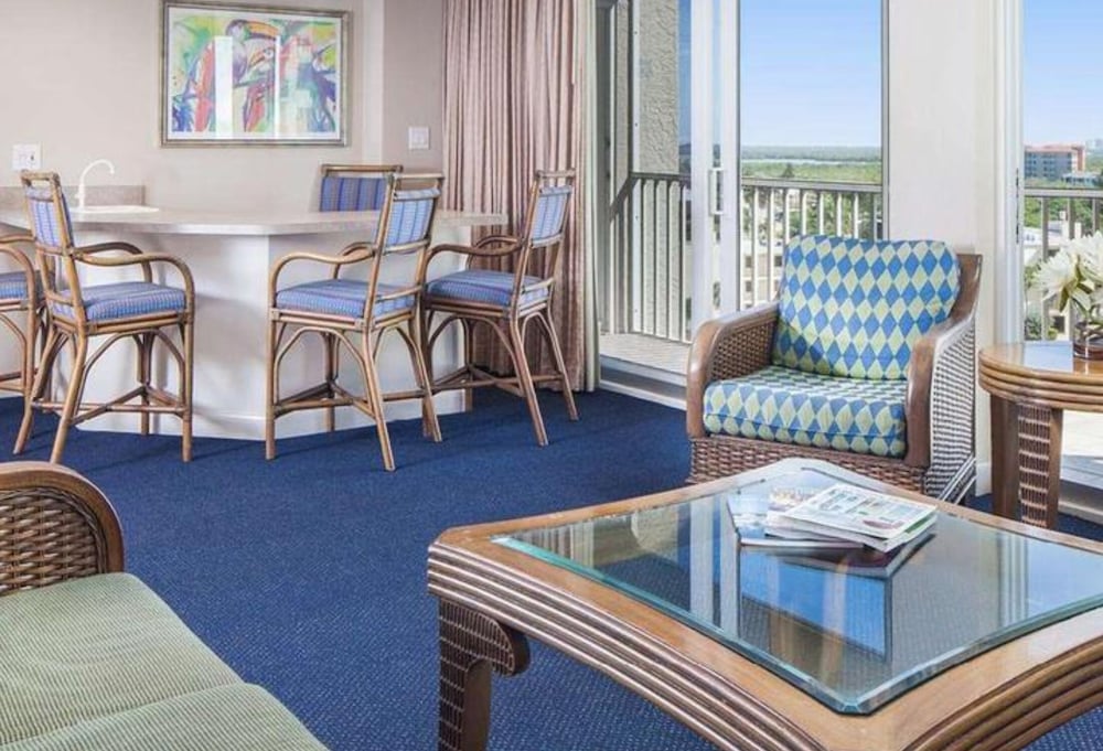 gullwing beach resort
