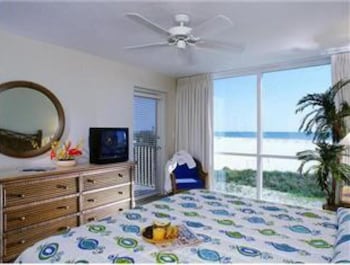 gullwing beach resort