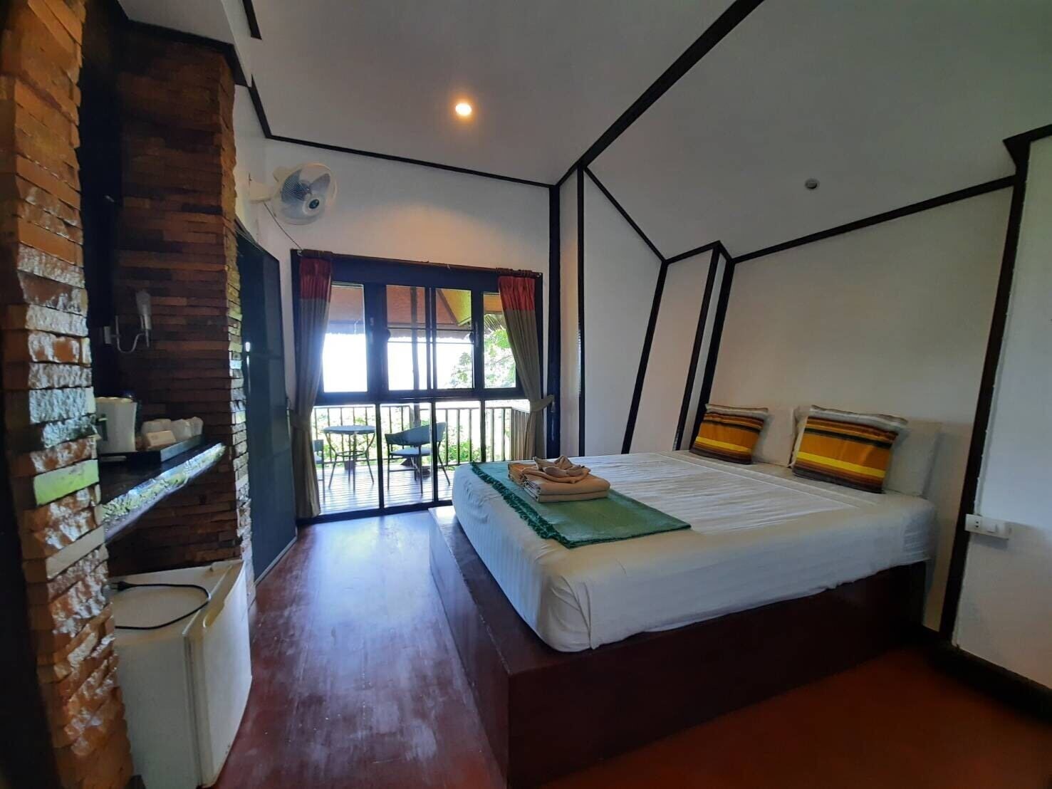 lub d koh tao tanote bay